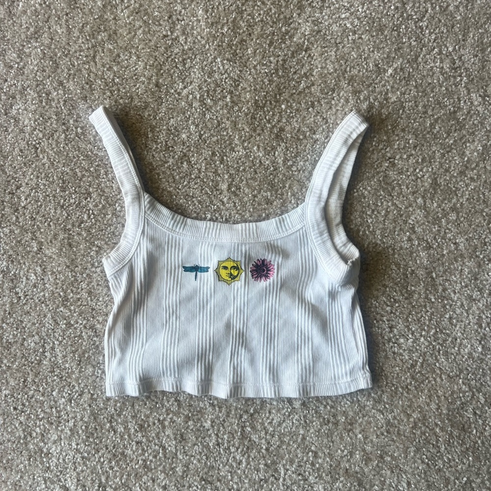 forever 21 White Ribbed Crop Top with Graphic Design